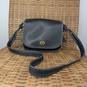 VINTAGE Coach Legacy Small Flap Bag Style 9965 Black Cowhide Leather Made in USA